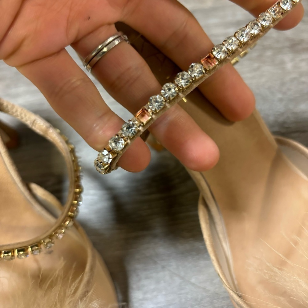 RAYE Duke Nude Feather Crystal Pointed Toe Heels Size 6 REVOLVE - Picture 7 of 10